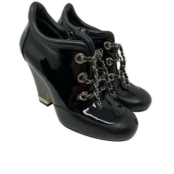 CHANEL Patent Califskin Leather Lace Up Short Boots - Picture 1 of 12